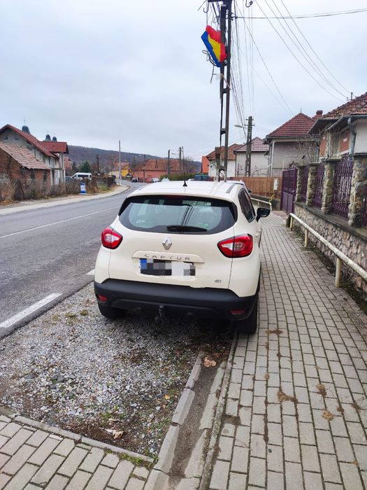Vând Renault Captur