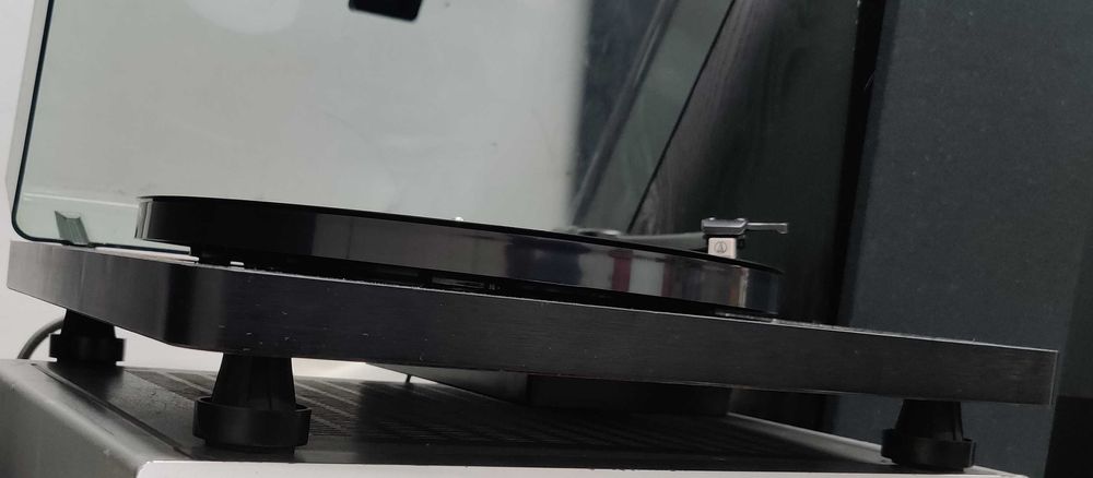 Lenco L 30 pickup cu preu USB muzica vinil