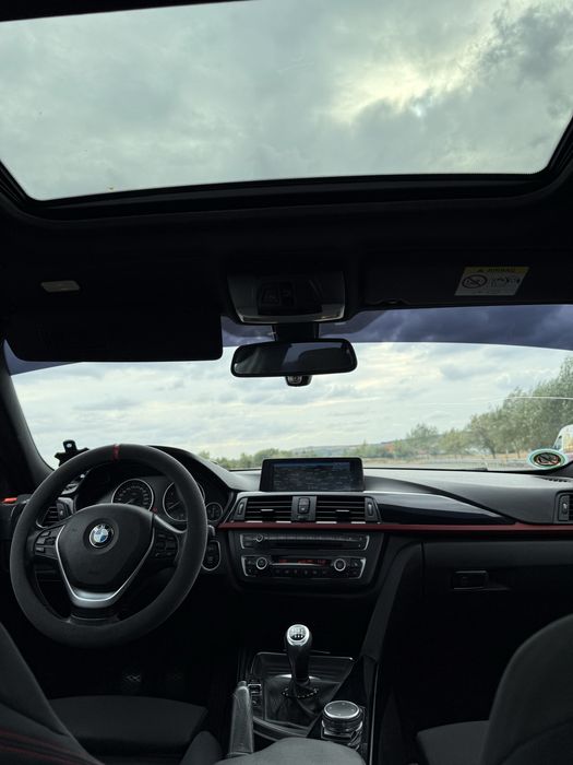 BMW F30 318d X-Drive