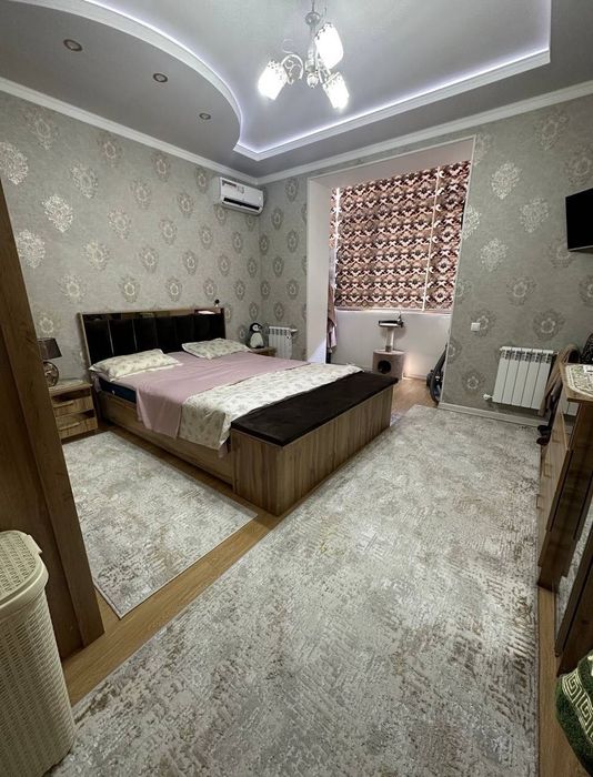 Продаётся Евро 4-х комнатная квартира Махтумкули