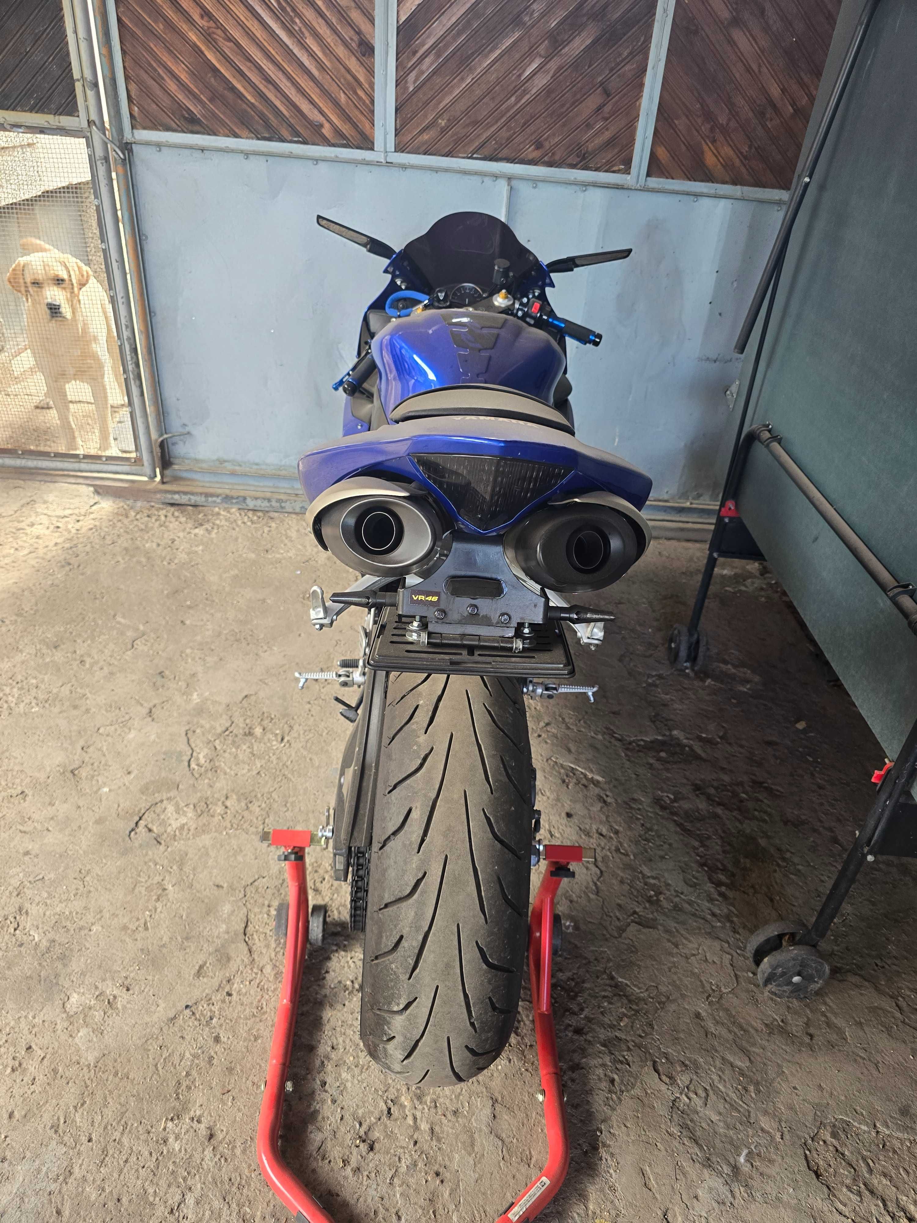 Yamaha R1 Yamaha