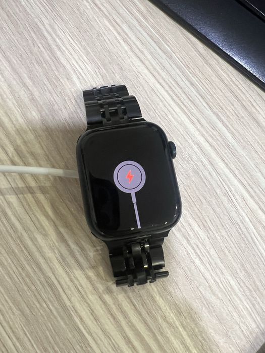 Apple Watch Series 8 (45 mm) Midnight Aluminium