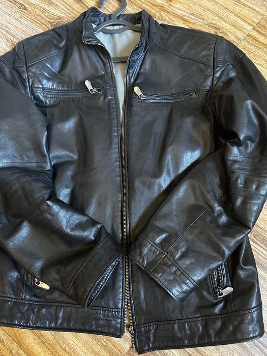 Натуральная кожаная куртка М