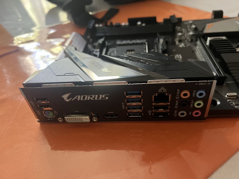 Gigabyte AORUS B450 ELITE V2