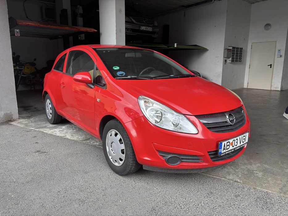 Vand OPEL Corsa D - 1.0 L /  2008