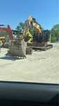 Excavator de inchiriat