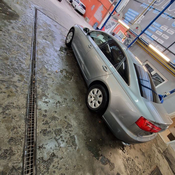 Vând Audi A6 Limousine