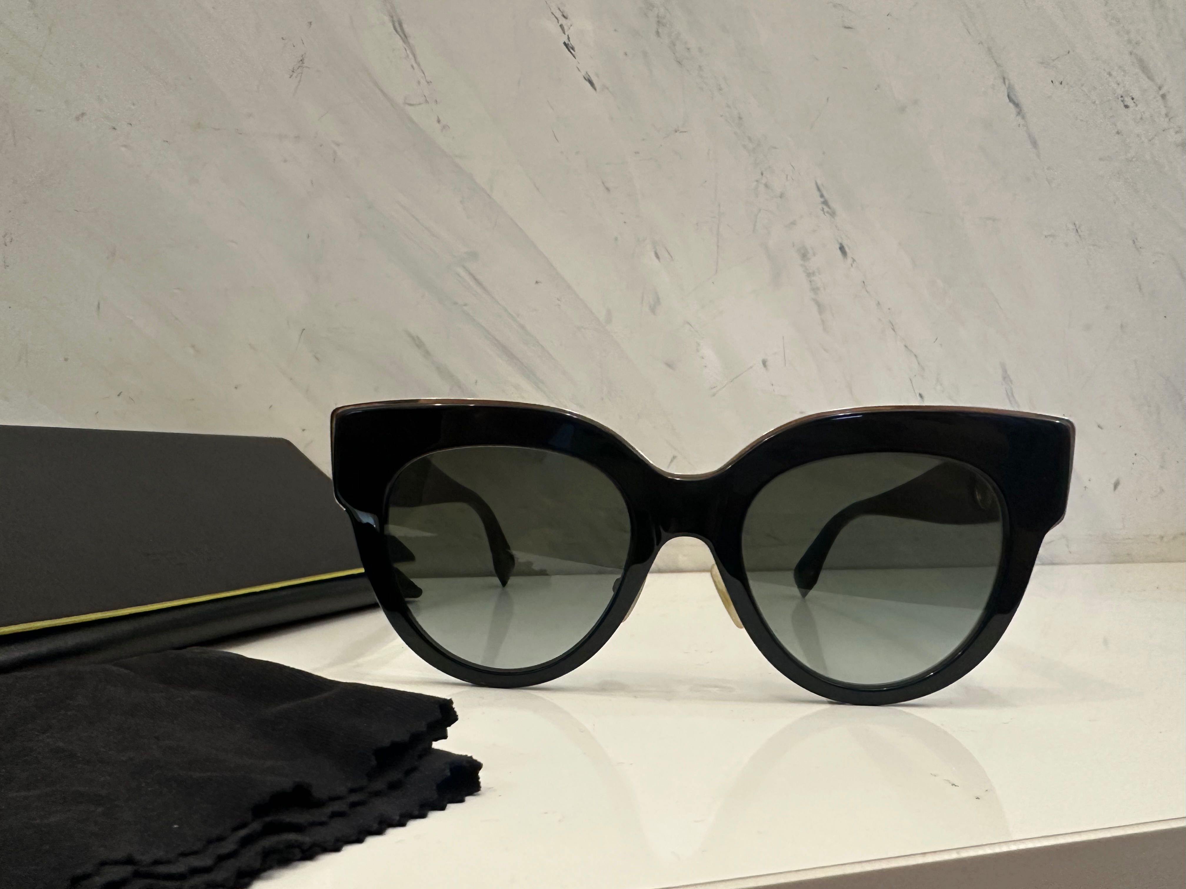 Слънчеви очила Fendi