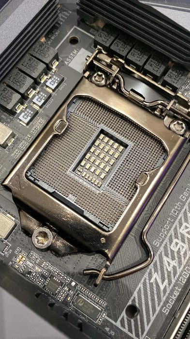 Placă de bază Gigabyte Z490I AORUS Ultra – Socket LGA 1200, Mini-ITX