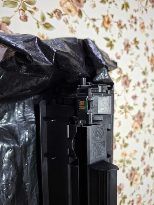 Cartus imprimanta original HP LaserJet 83A CF 283A