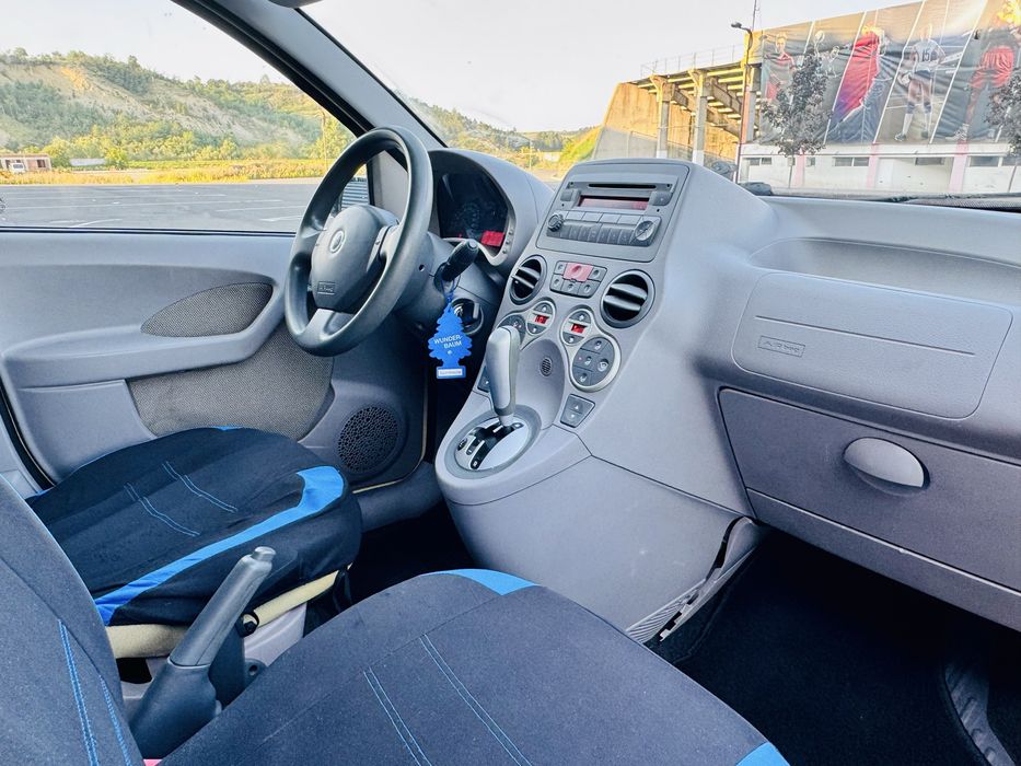 Fiat Panda Automat 1,2 benzina an 2005 climatronic