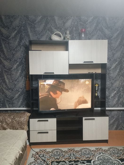 Срочно продам стенку