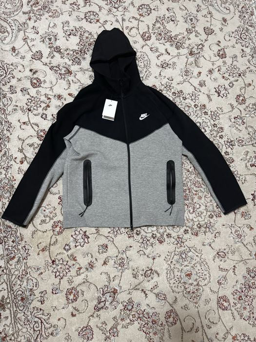 Nike tech fleece