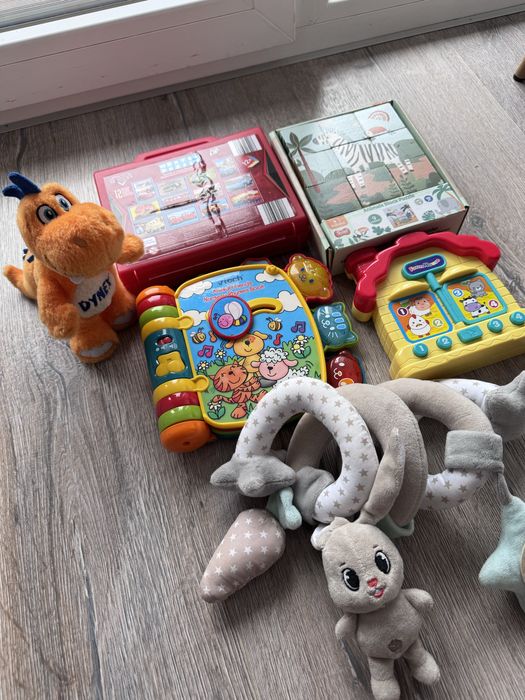 Lot jucarii bebe
