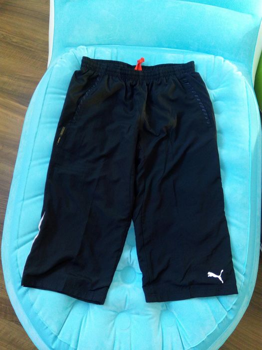 Pantaloni marca Puma