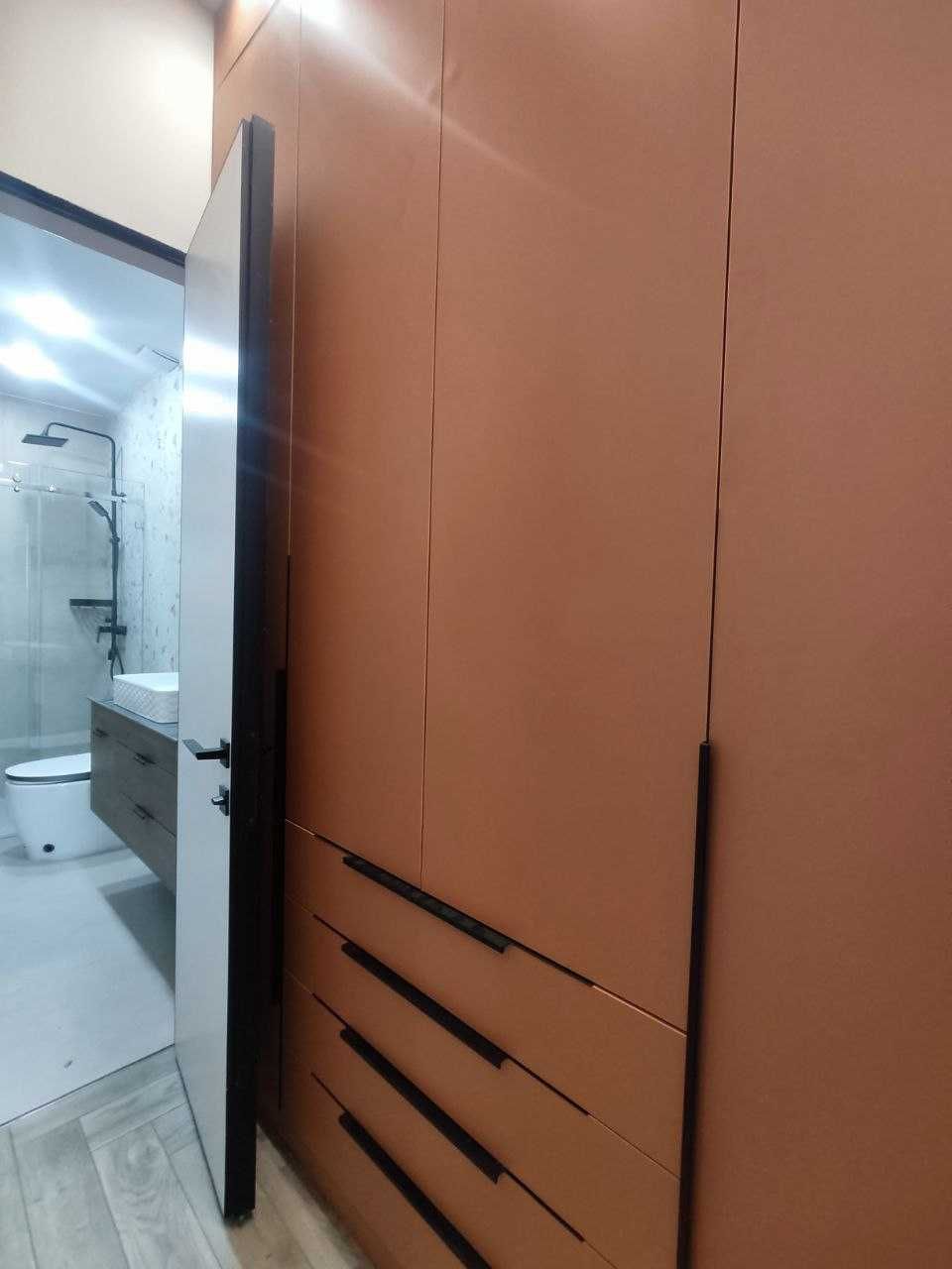 Таунхаус-6шт. От 245 до 305м2. Кадастр. Казы махаля. Евро. 1200у.е. м2