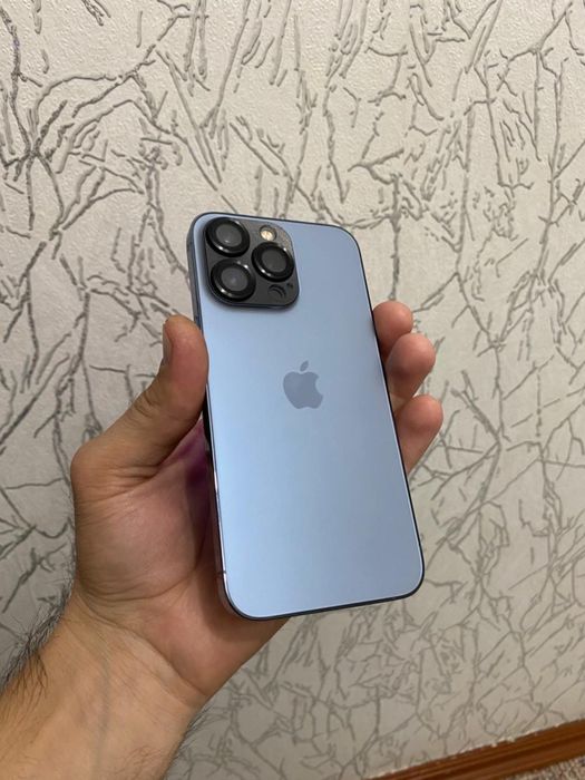 iPhone 13 про Память 128 г акб 77без ремонт