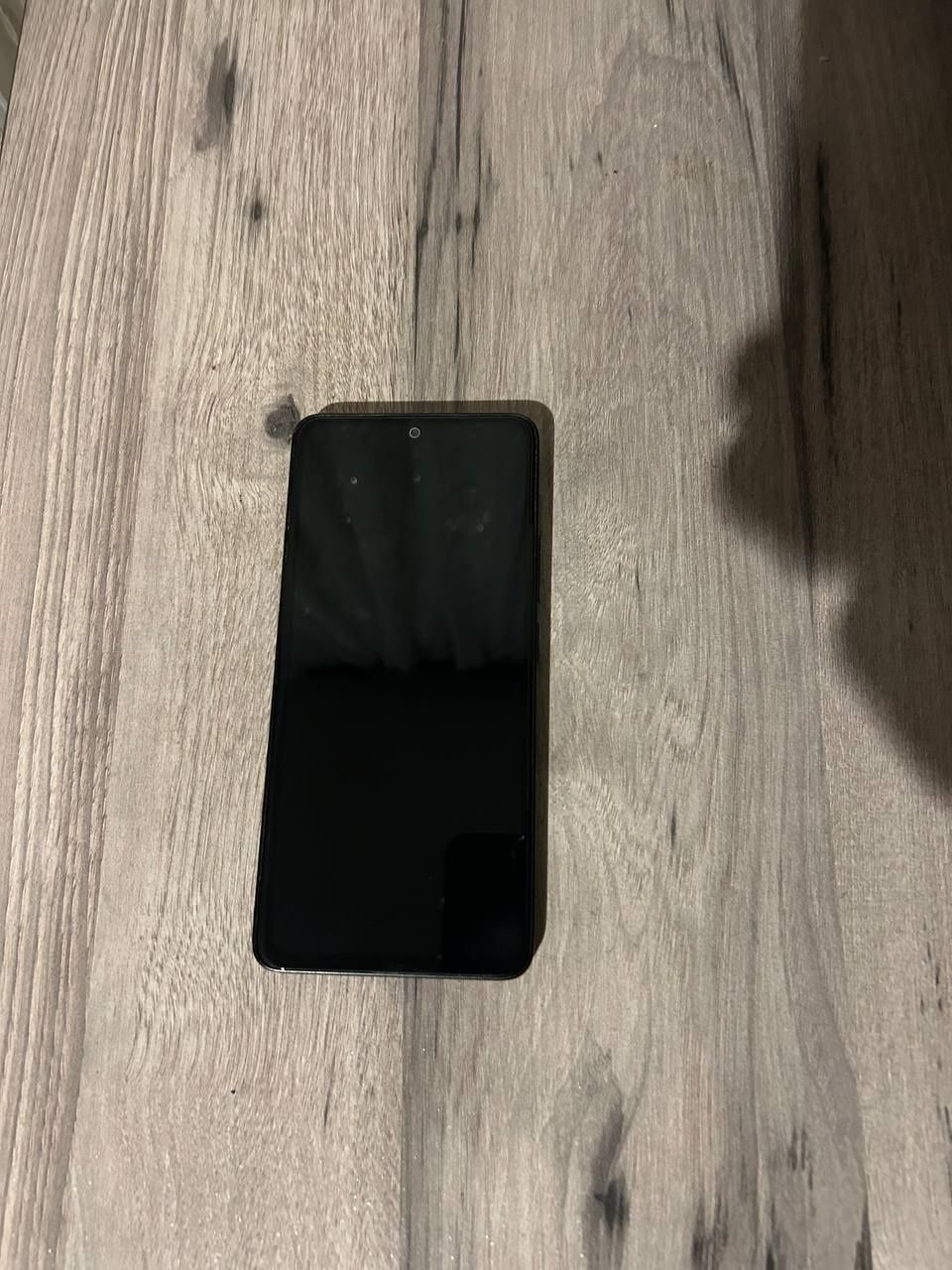 Redmi note 13 holati yahshi ozim tutkaman 128 tali kar dok bor