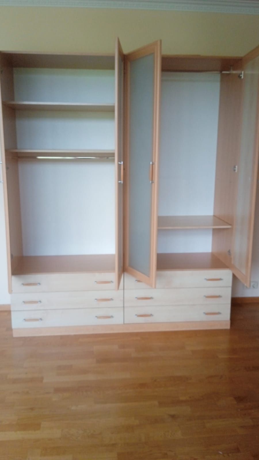 Комплект мебелии