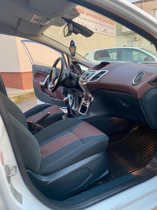 Ford Fiesta An 2011 consum.foarte.mic 3% Euro 5 Stare ireprosabila
