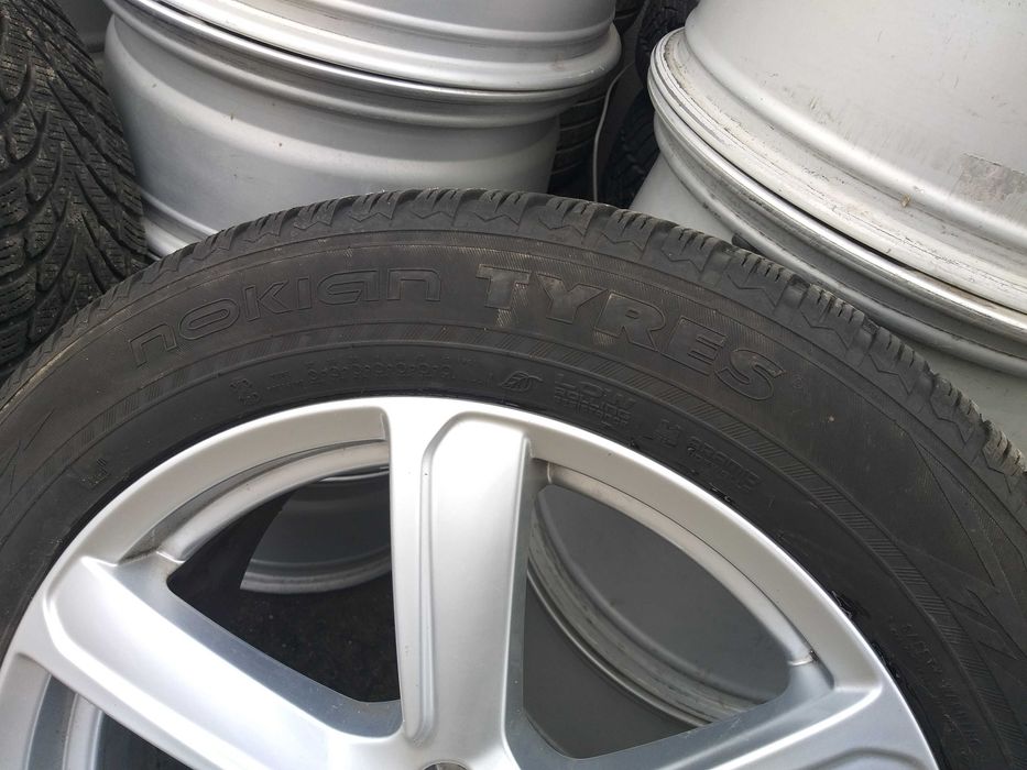 Set 4 anvelope Nokian WR Suv 4 235 55 R19 Dot 1819 ci305