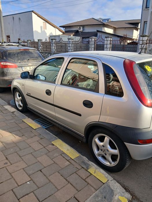 Vând Opel Corsa C 1.2i 2002