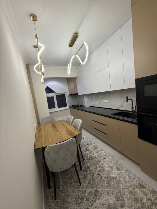 Квартира / Мирабад Нукус улица, бутик Гламур