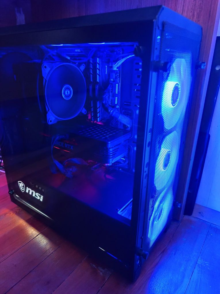 Геймърски компютър 3070 Ti 12-core 3900xt 32GB RAM