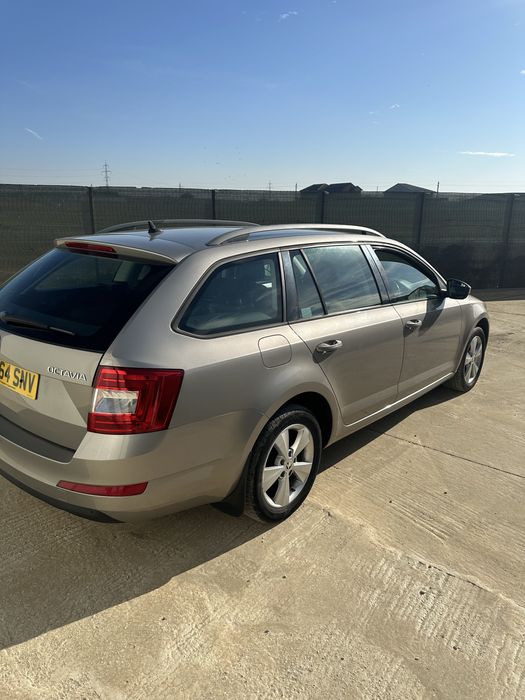 Usa stanga dreapta fata spate skoda octavia 3 break