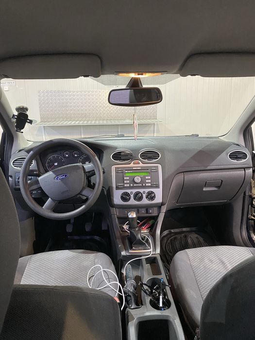 Ford focus 1.6 benzina+gpl 101 cp 2005