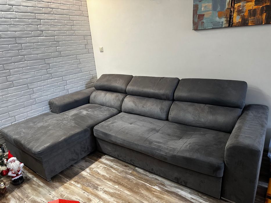 Разтегателен ъглов  диван