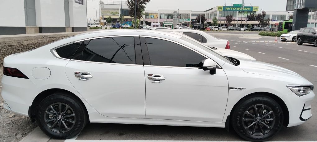 Byd qin plus 405