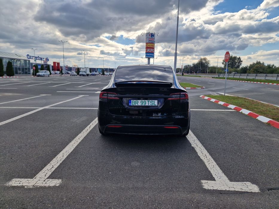 Tesla Model X P100D