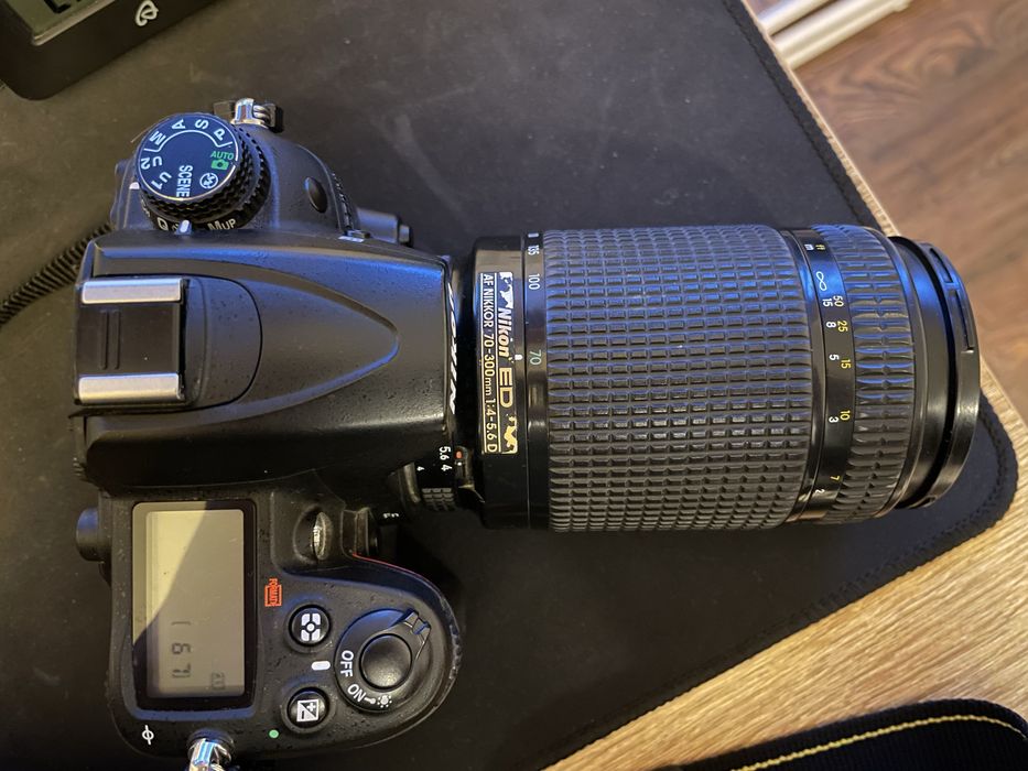 Aparat fotografiat Nikon D7000