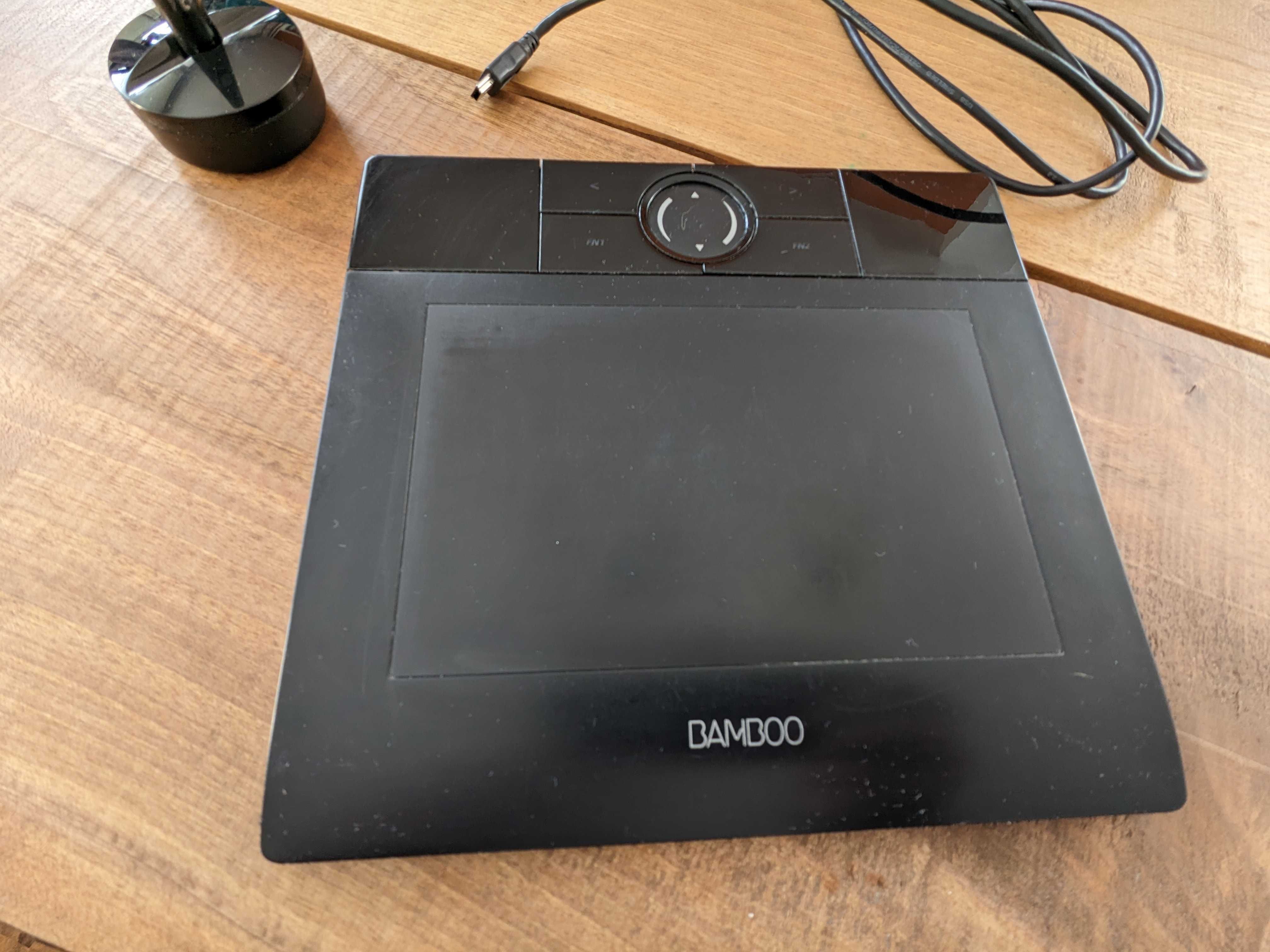 Таблет Wacom Bamboo MTE-450