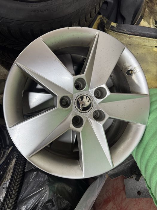 Vand jante aliaj originale Skoda r16