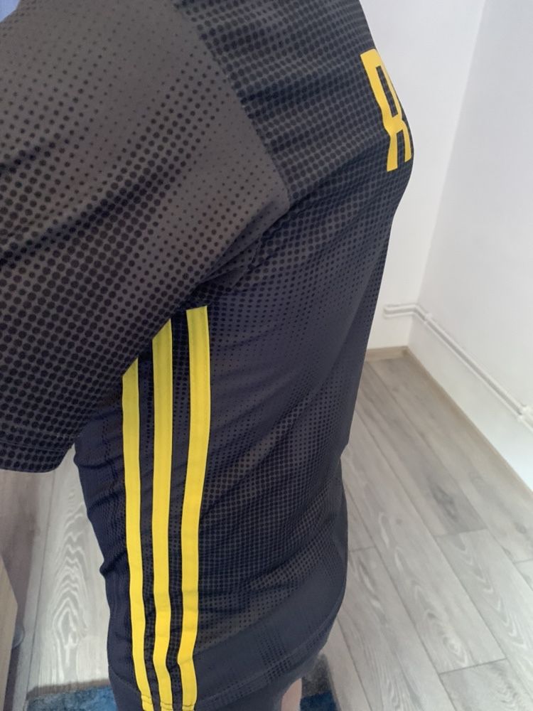 Tricou cu Ronaldo- Juventus -deplasare