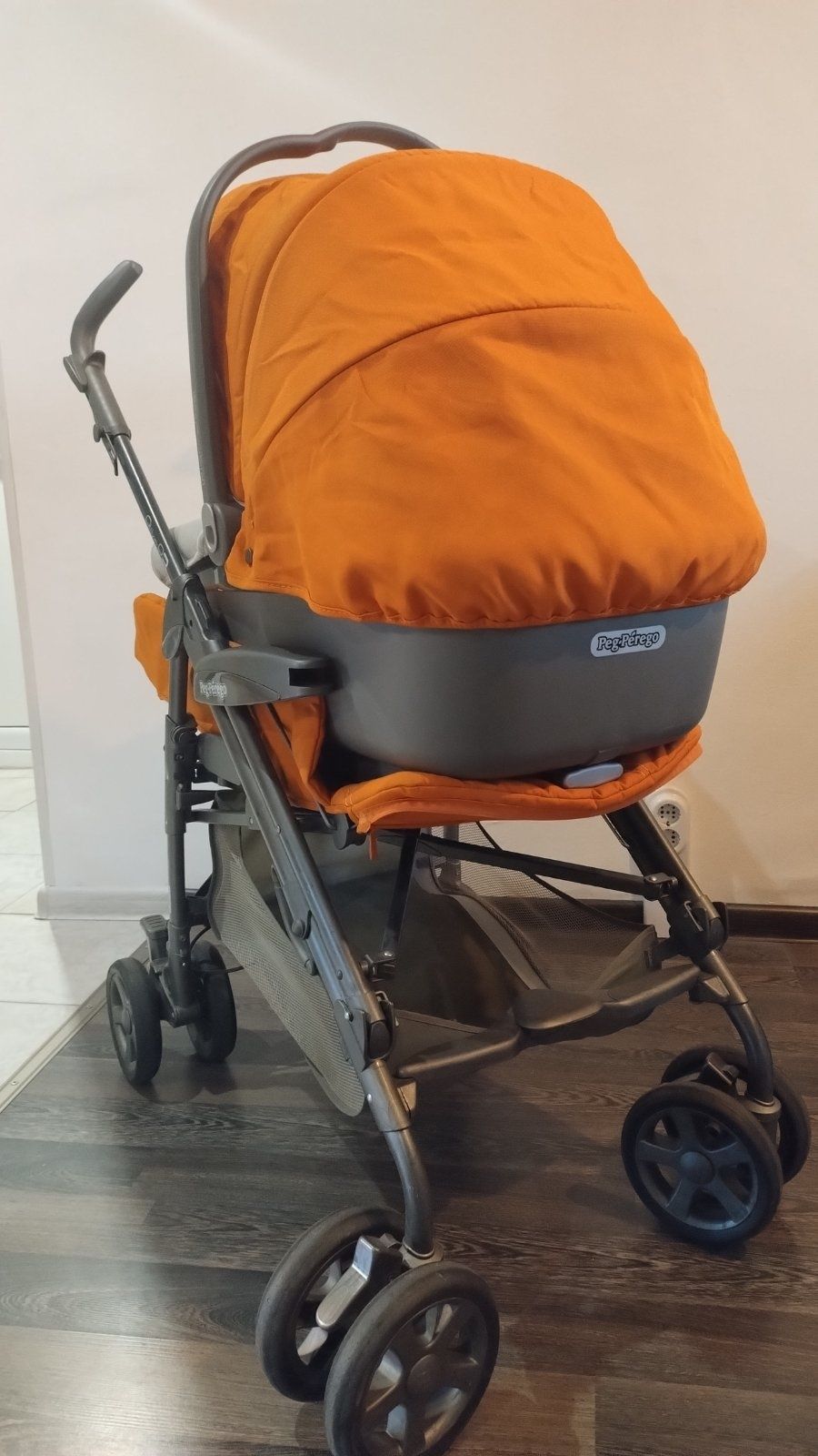 Бебешка/ детска количка Peg Perego