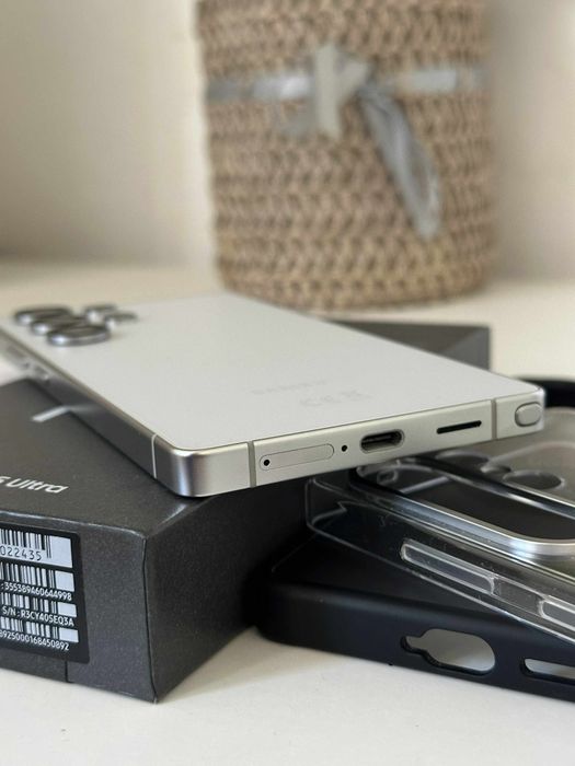 Samsung S25 Ultra Impecabil Extra Full Box