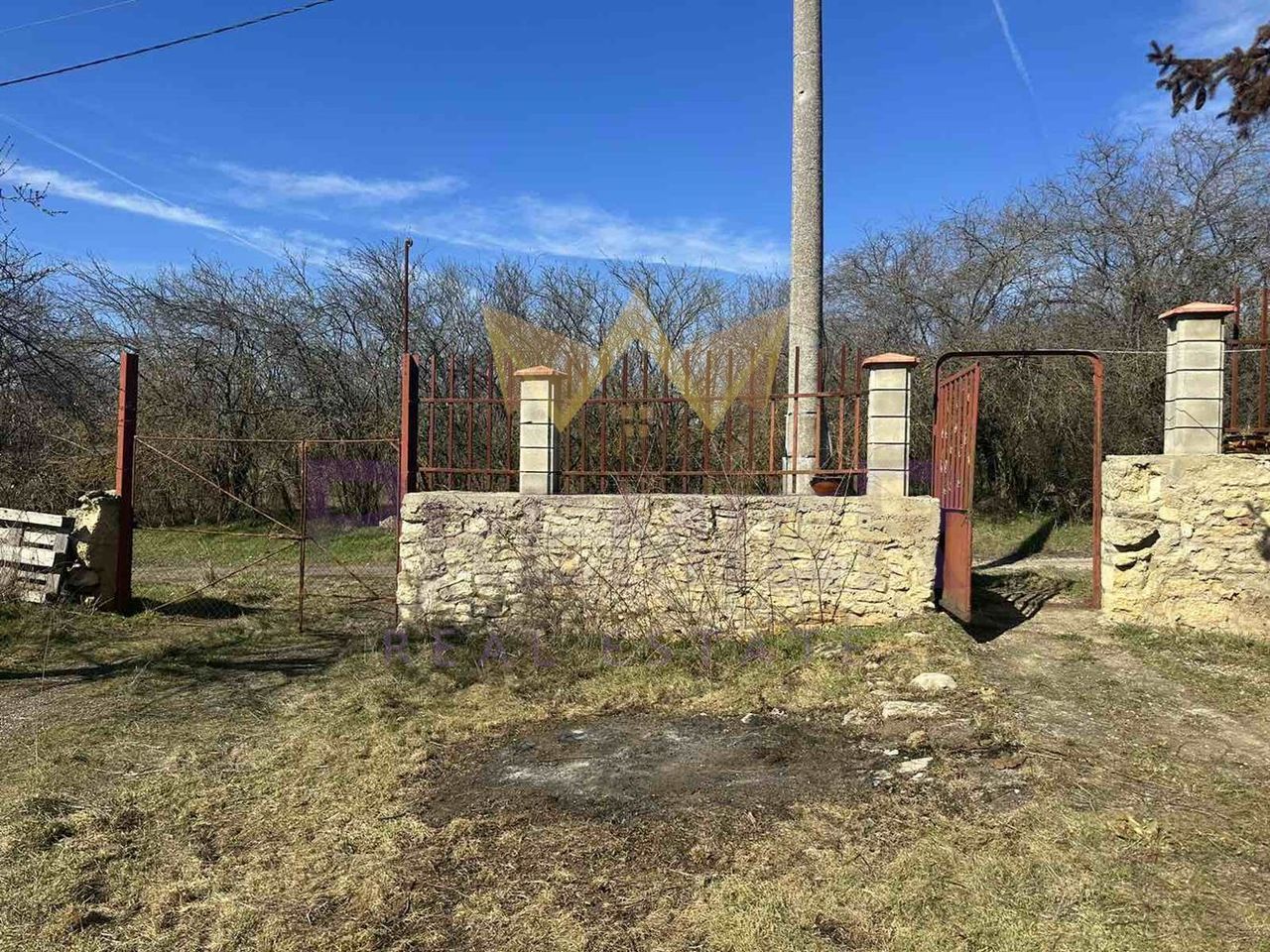 Продава се Къща в с. Засмяно, Област Варна - 100 кв.м за 350 €/кв.м - Снимка #11