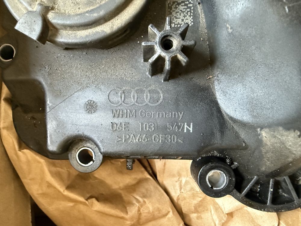 Оригинален PCV клапан за Audi с мотор 3.0 TFSI CREC