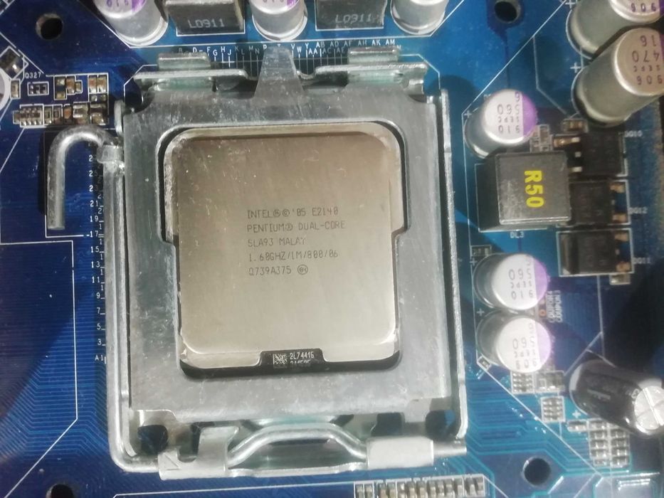 дъно gigabyte ga-g31m-es2c