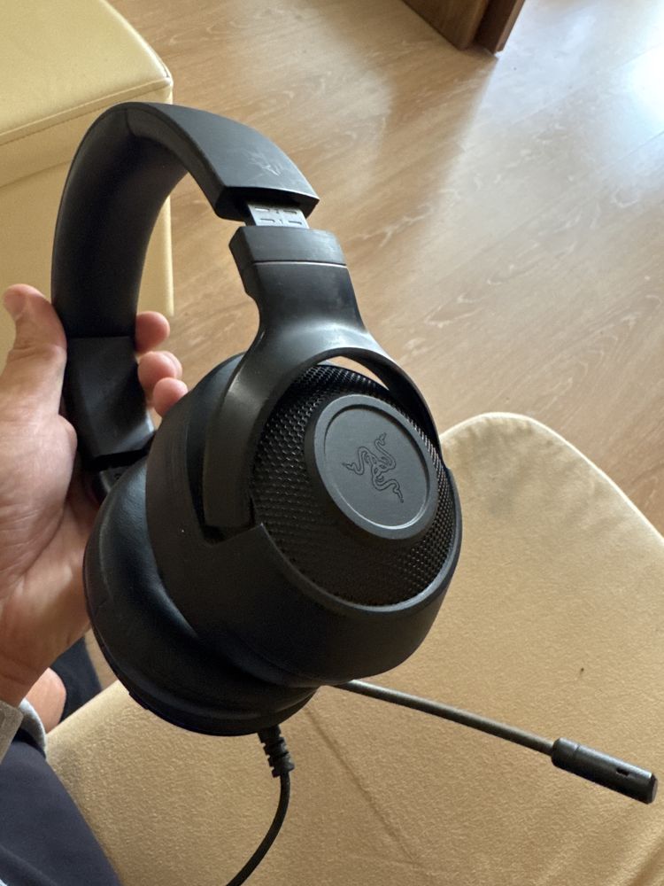 Геймърски слушалки Razer  kraken rz04 не sony philips jbl bang olufsen