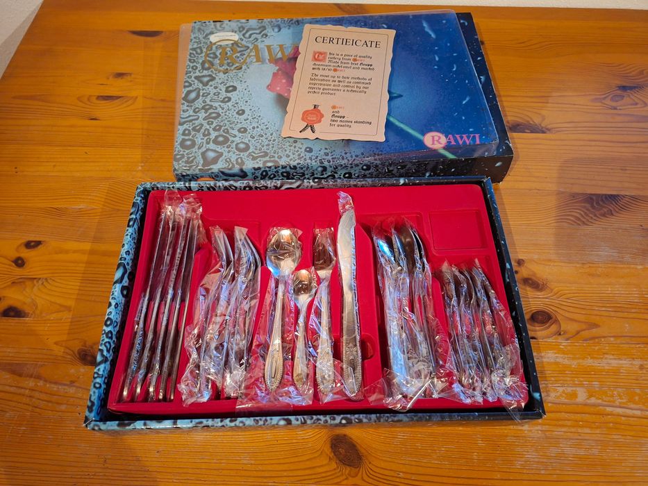 Set tacamuri inox, 24 piese