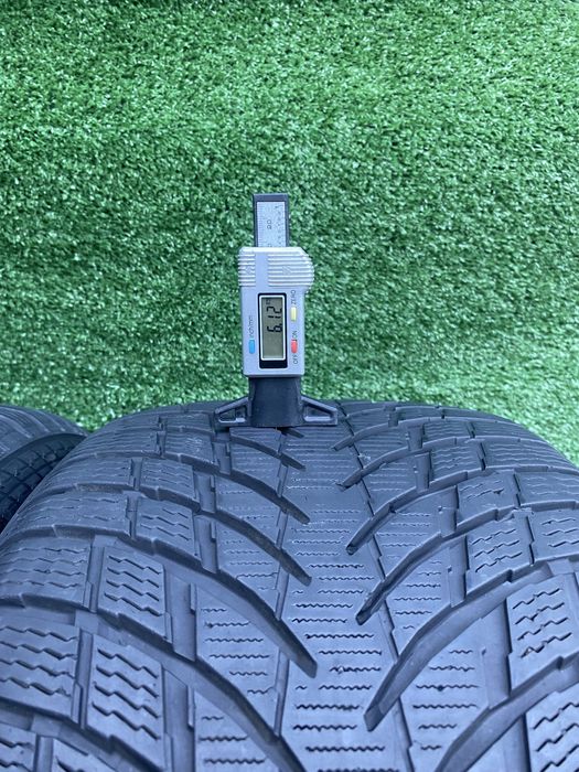 Set 2 anvelope iarna Nokian WR Snowproof 255 40 R 18 99V Dot3521 6,1mm