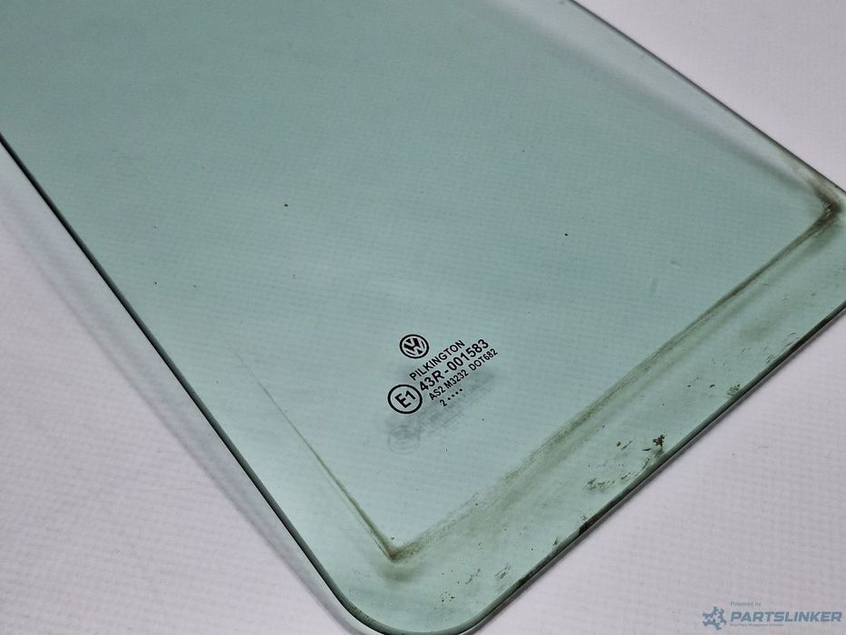 Geam fix lateral dreapta VOLKSWAGEN GOLF IV Variant (1J5) [ 1999 - 2006 ] TDI (ATD, AXR) 74KW|101HP OEM 1J9845216A