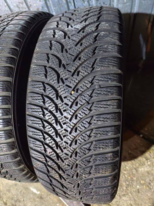 Anvelope 215 60 R16 iarna Kumho
