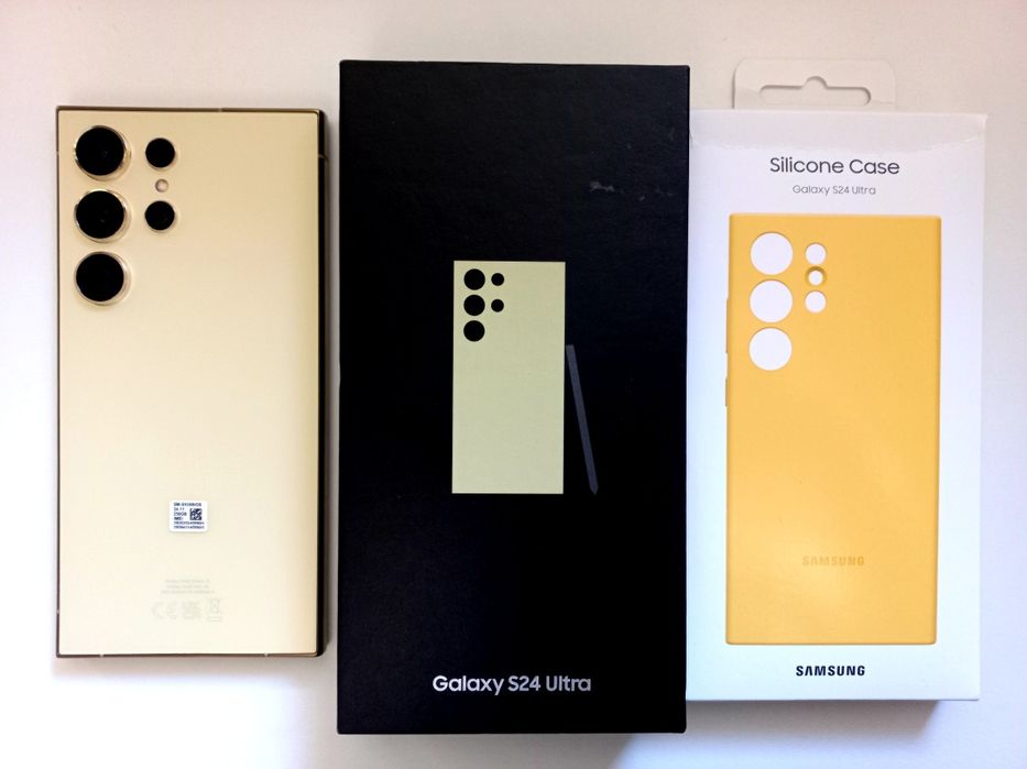 Samsung Galaxy S24 Ultra 256 GB Yellow с подарък два калъфа