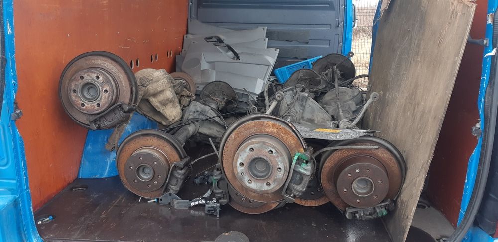 Punte spate Mercedes 516 , 313 , 515, dezmembrari autoutilitare