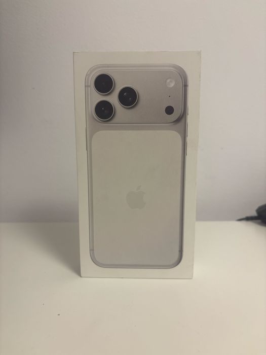 IPhone 17 Pro Max /SIGILAT/256gb